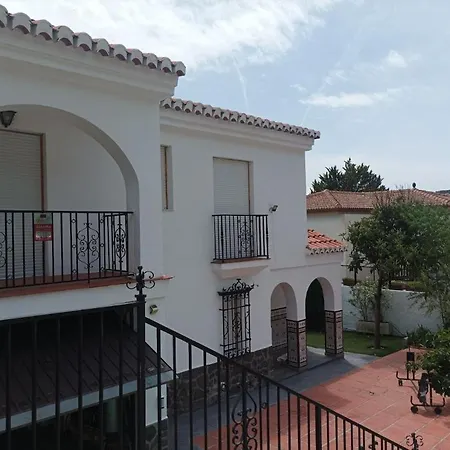 Casa Mariposas, Tranquilidad Junto A La Piscina