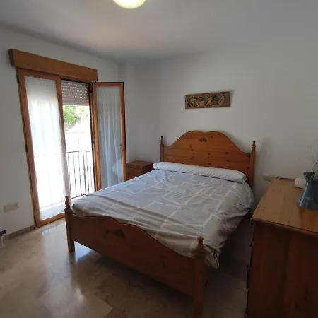 Casa Mariposas, Tranquilidad Junto A La Piscina Huetor Santillan